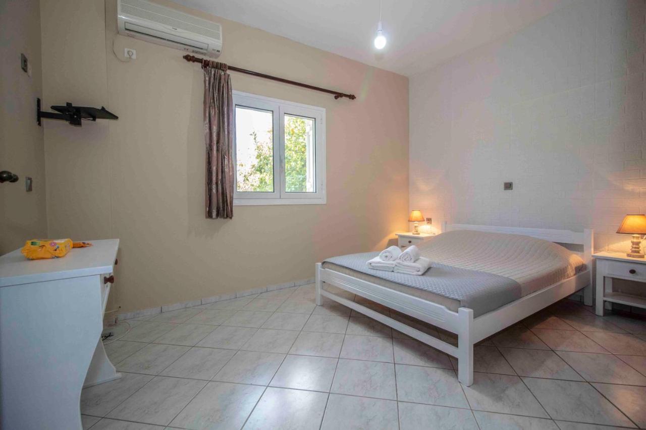 Laconian Collection # Gytheio Sea View Kostantinos Apartment# Selinitsa Exterior photo